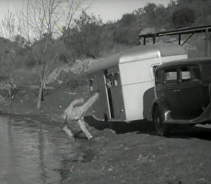 trailers_gochaseyourself_1938_fall_mud